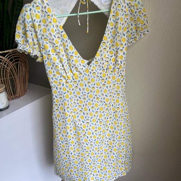 Process Poly Kasey mini lemon dress - Picture 2 of 4